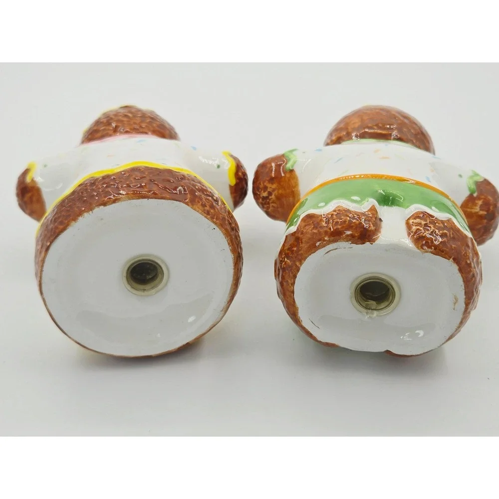 Gingerbread Man and Woman Christmas Sugar Spice‎ Shaker Set Ceramic Holiday